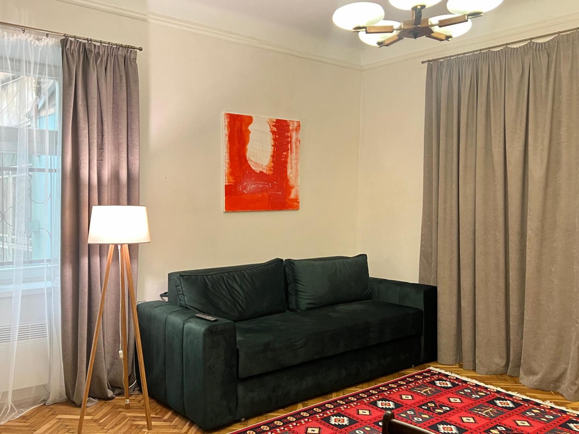 Art Apartment On Kylisha Str リヴィウ エクステリア 写真