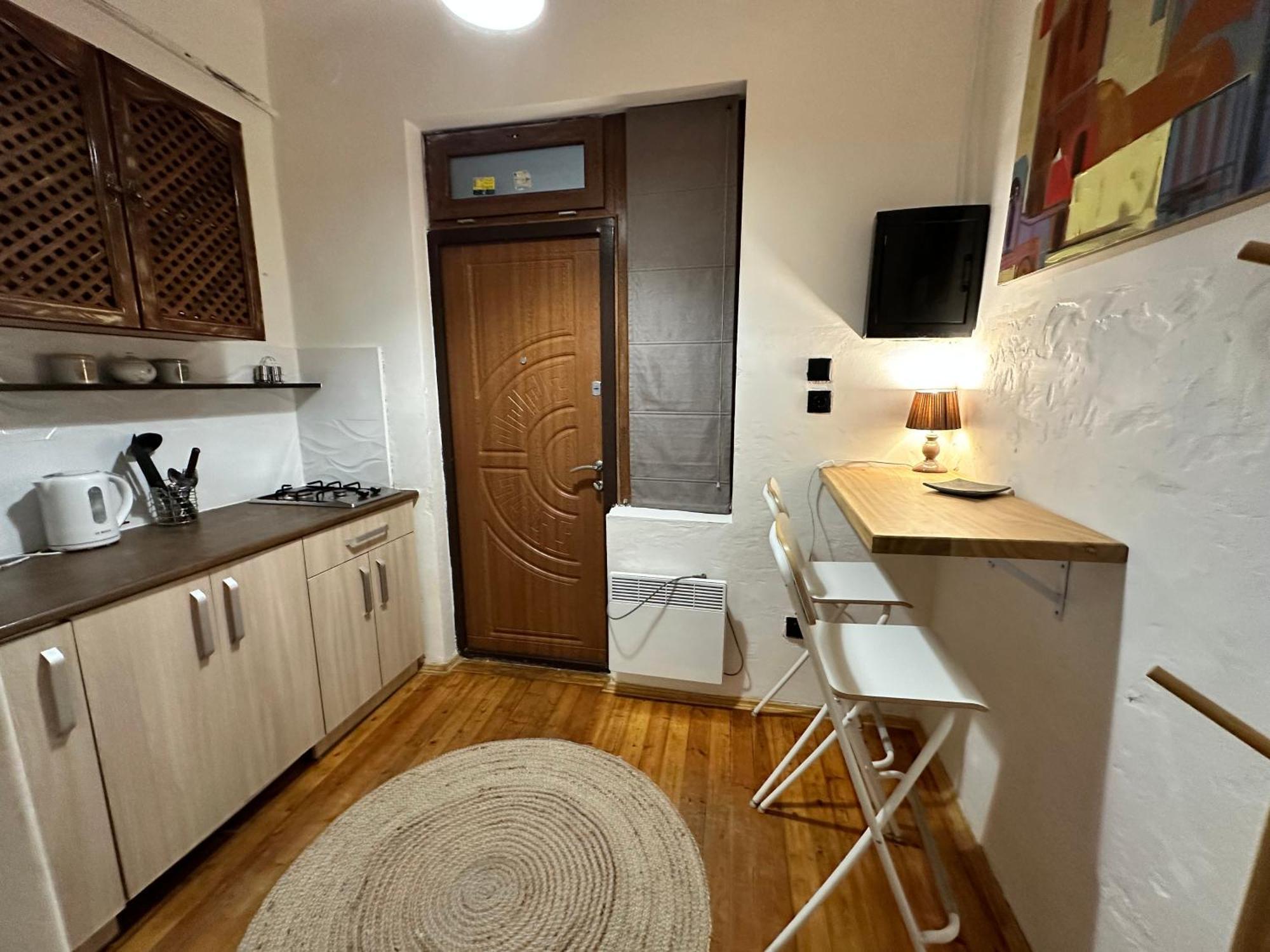Art Apartment On Kylisha Str リヴィウ エクステリア 写真